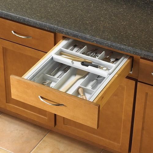 Knape & Vogt 17.25-in x 15.25-in Plastic Multi-Use Insert Drawer Organizer