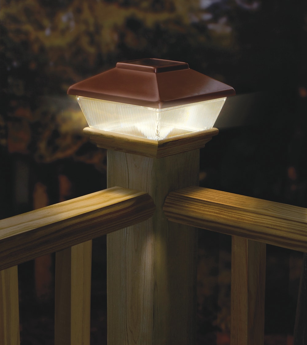 Deckorators 6-in x 6-in 6-Lumen 1-Watt Copper Solar LED Outdoor Post Cap Light (6500 K)