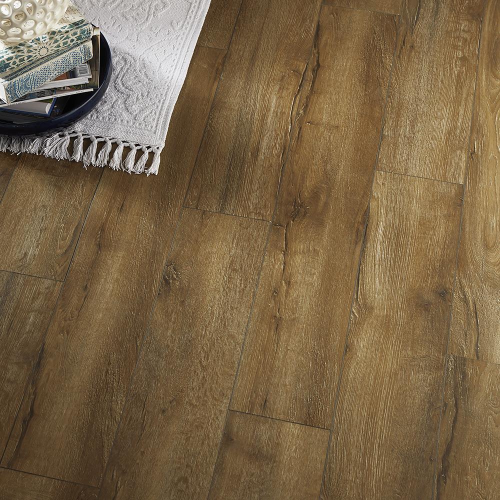 Mohawk Haddock 7-3/4-in Wide x 4-1/2-mm Thick Waterproof Interlocking Luxury Vinyl Plank Flooring (18.22-sq ft)