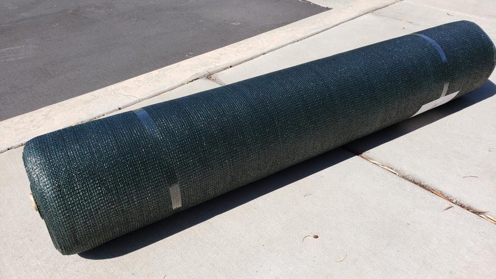 NCSNA 8-ft H x 100-ft W Dark Green Hdpe Chain Link Fence Screen