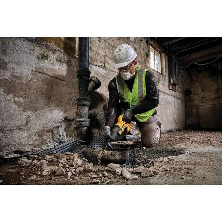 FLEXVOLT 60-Volt MAX Lithium-Ion Cordless Brushless Reciprocating Saw with (1) Battery 2Ah, Charger and Bonus Battery