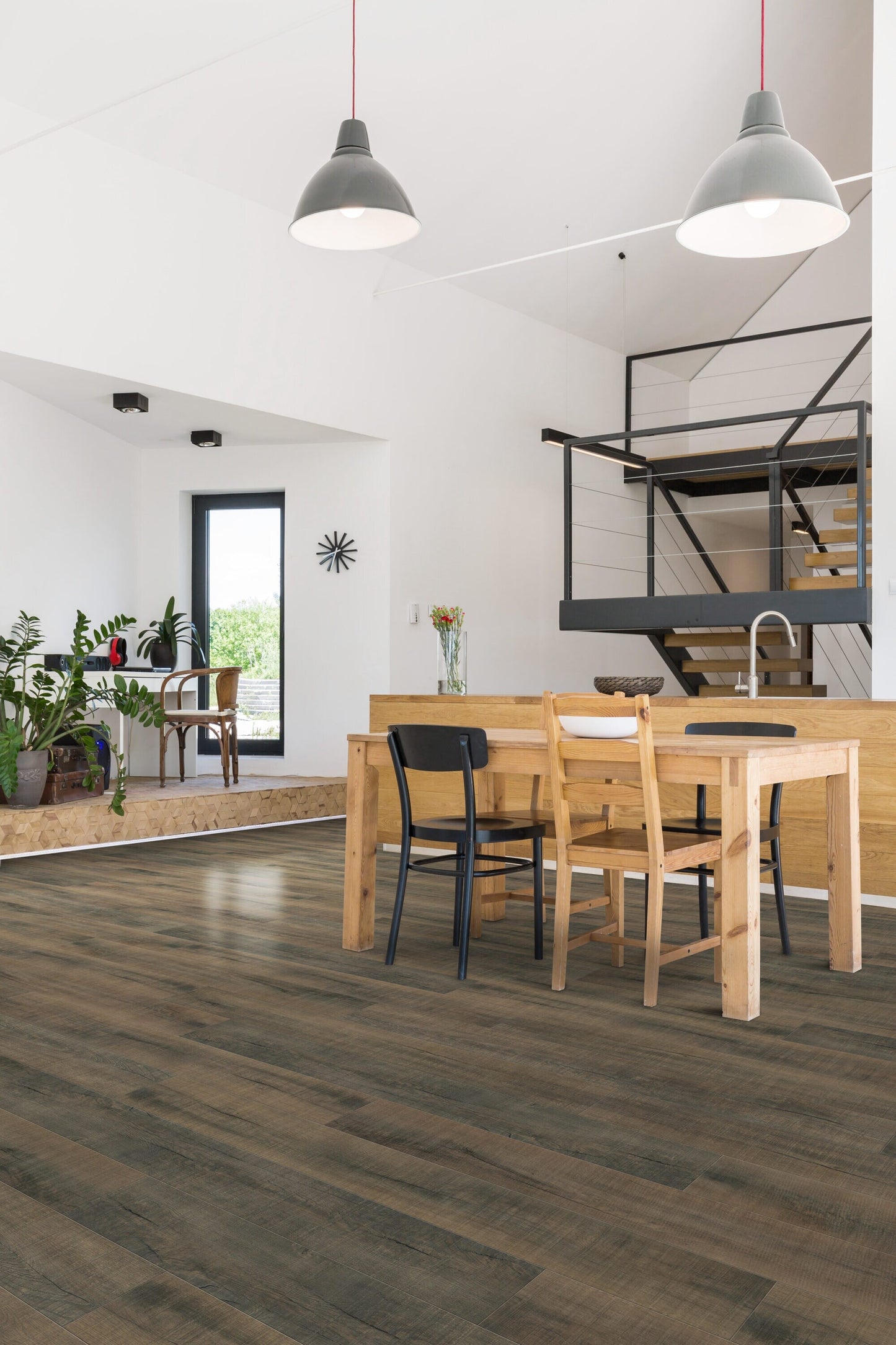 CALI Vinyl Pro Classic Monterey 7-in Wide x 5-1/2-mm Thick Waterproof Interlocking Luxury Vinyl Plank Flooring (23.77-sq ft)