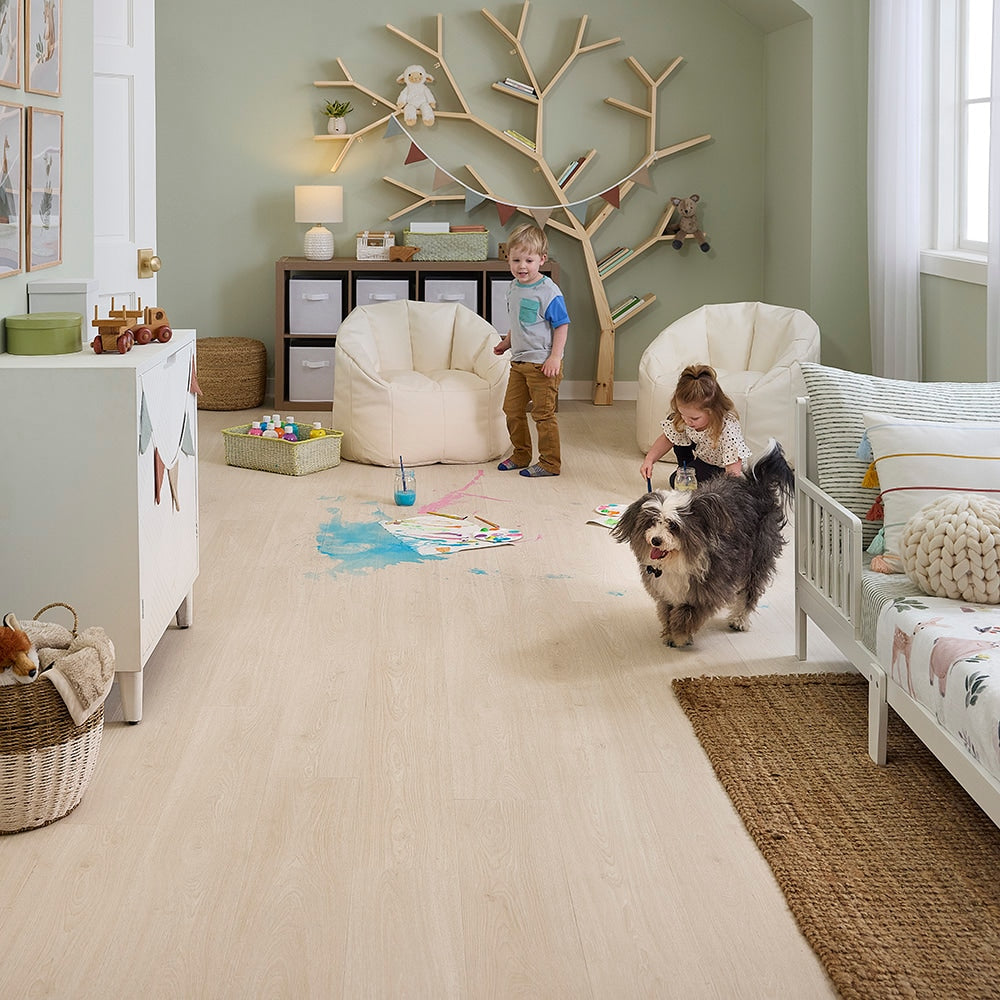Pergo EverCraft Clearwater Oak Waterproof Hybrid Flooring, 27-sq ft