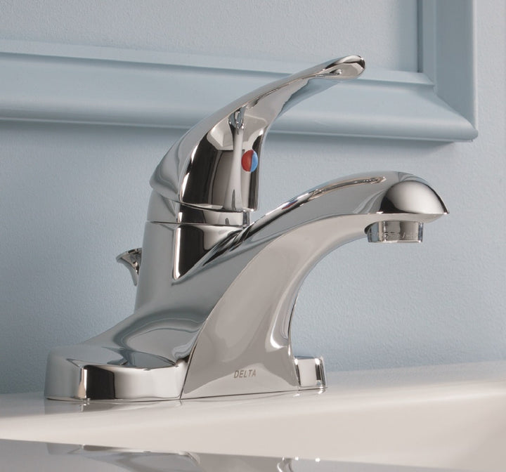 Delta Foundations Chrome 1-Handle 4-in Centerset WaterSense Bathroom Sink Faucet with Drain and Deck Plate