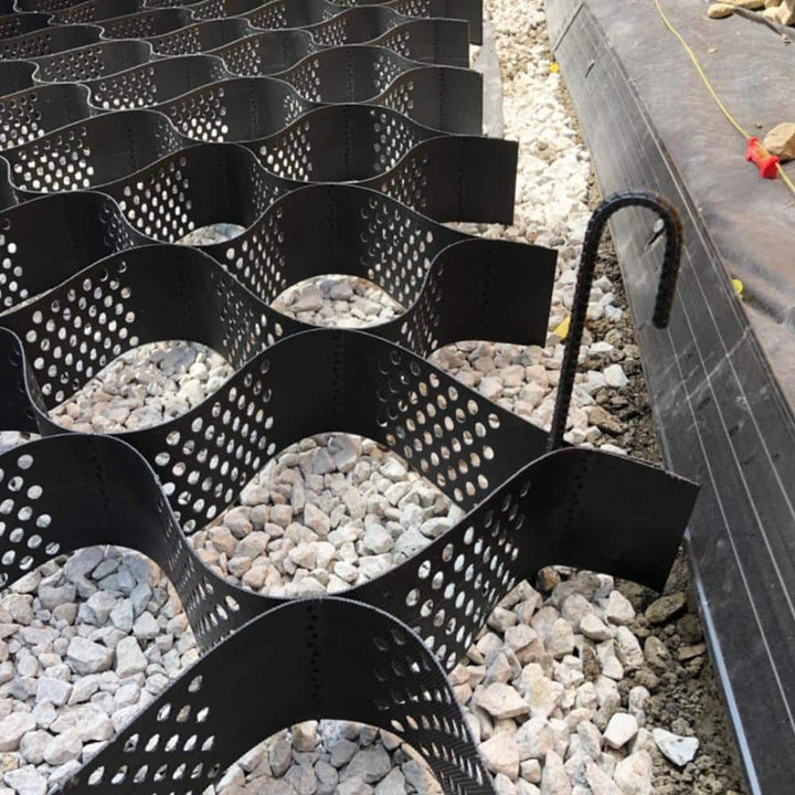 Wellco 10 ft. x 26 ft. x 2 in. S Series Plastic Ground Geo Grid Driveway Ground Pavers Geocell, with 16 J Steel Rebar