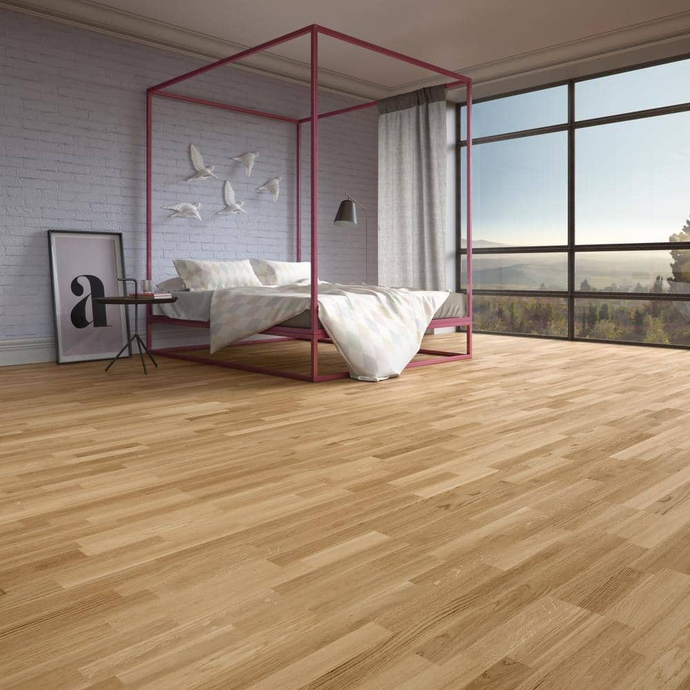 Baltic Wood Brushed European Oak 1/2 in. T x 7.19 in. W Click Lock Wire Brushed Engineered Hardwood Flooring (38.61 sq. ft./case)