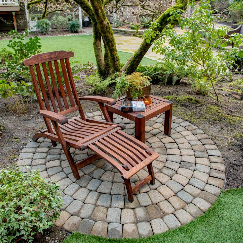 83.52 in. x 83.52 in. x 2.375 in. Summit Blend Concrete Old Dominion Paver Circle Kit