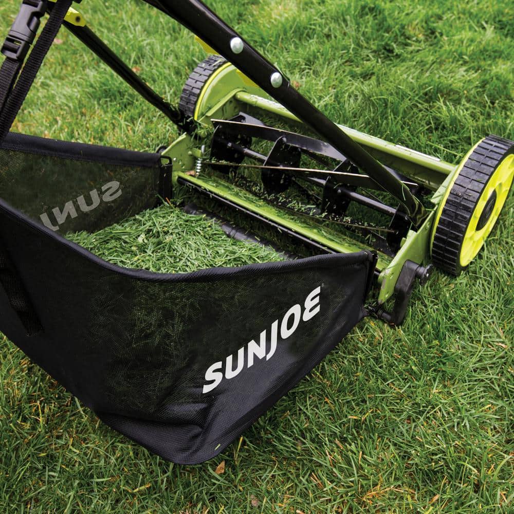 Sun Joe Mow Joe 16 in. Manual Push Walk Behind Reel Mower with Catcher
