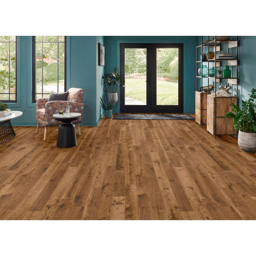 Bruce Time Honored Tan White Oak 3/8 in. T x 5 in. W T+G Smooth Engineered Hardwood Flooring (28.1 sq.ft./ctn)