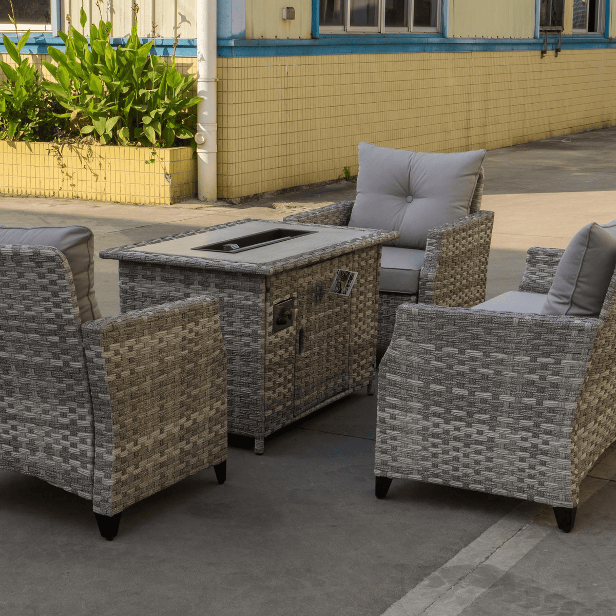 Direct Wicker - Super Arbor