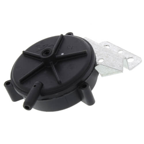 Goodman-Amana 0130F00002P pressure switch - detail view (Product Type: Pressure Switch)