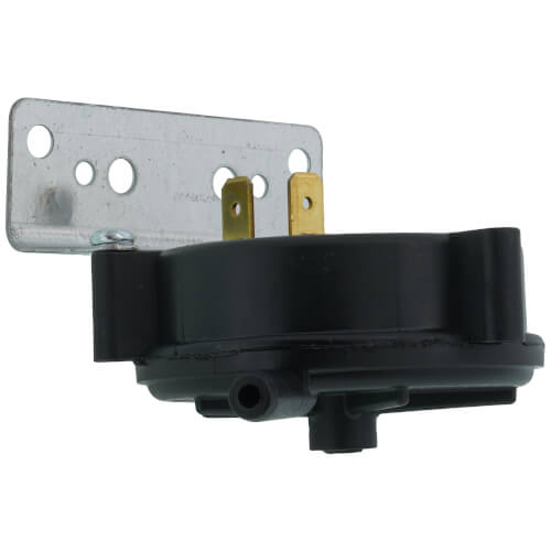 Goodman-Amana 0130F00068 pressure switch - side view (Product Type: Pressure Switch)