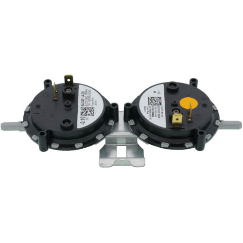 Goodman-Amana 0130F00440 pressure switch - side view (Product Type: Pressure Switch)