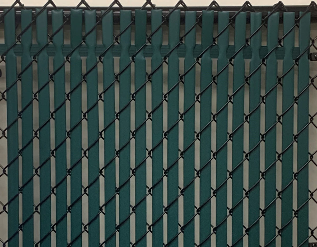 Pexco 5-ft H x 1-in W Green Hdpe Chain Link Fence Slat 82-Pack