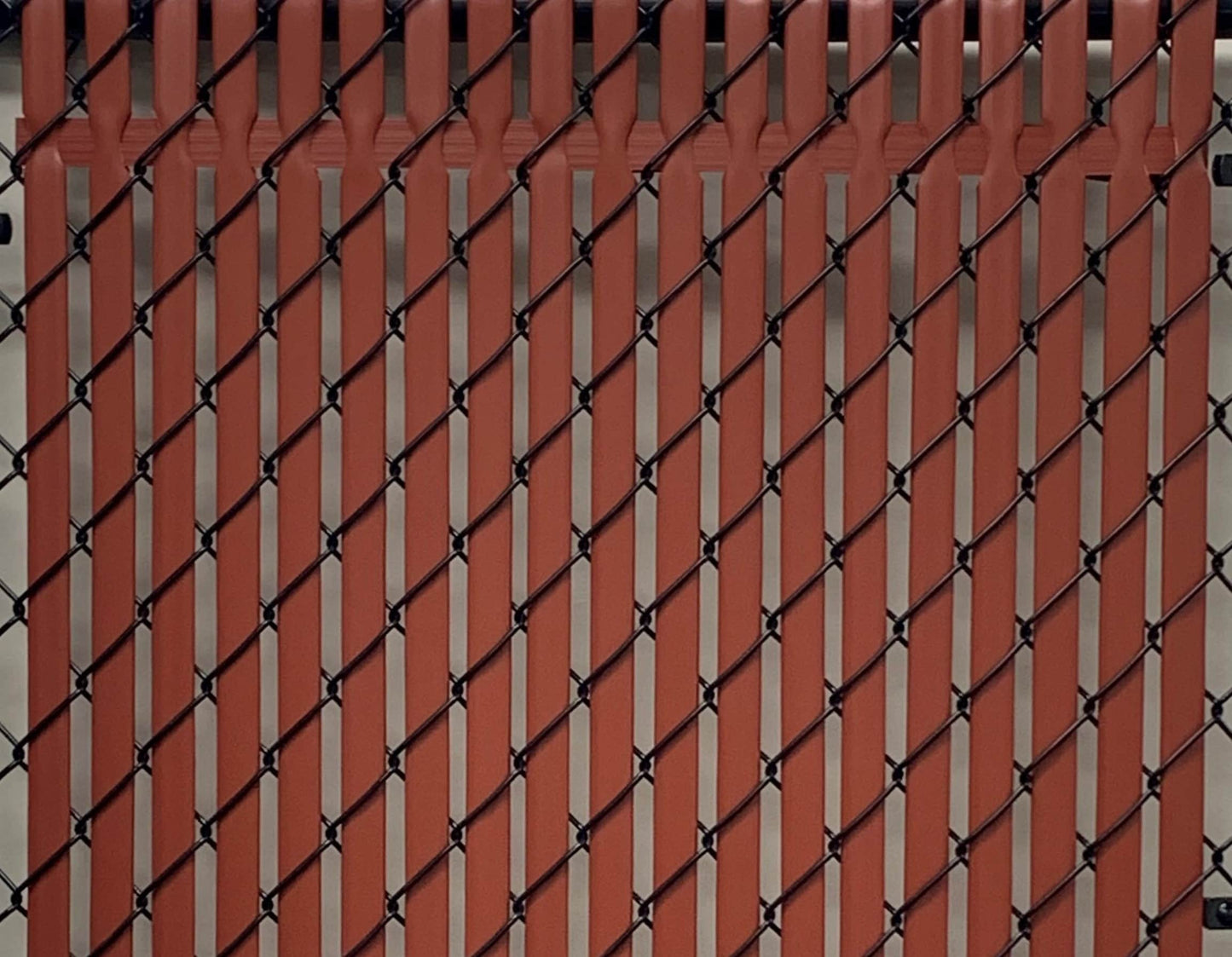 Pexco 4-ft H x 1-in W Redwood Hdpe Chain Link Fence Slat 82-Pack