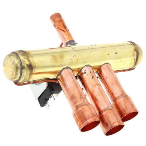 Goodman-Amana 0151R00071SP gas valve - side view (Product Type: Gas Valve)