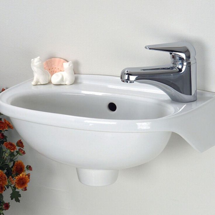 Tina Wall-Mounted Bathroom Sink in White