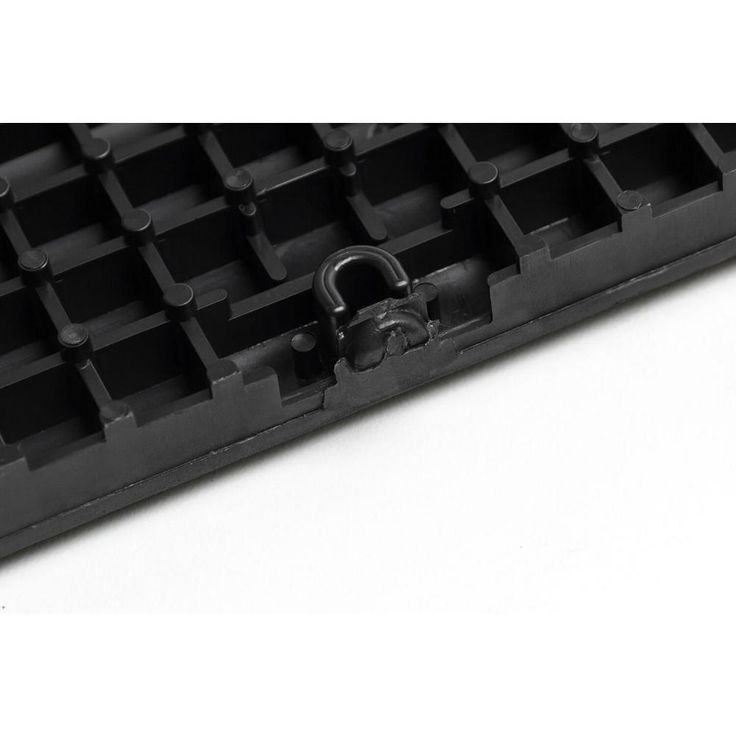 MotorDeck 12 in. x 3 in. Red Modular Edging Kit Male (22-Piece, Includes 2 Corner Edges)