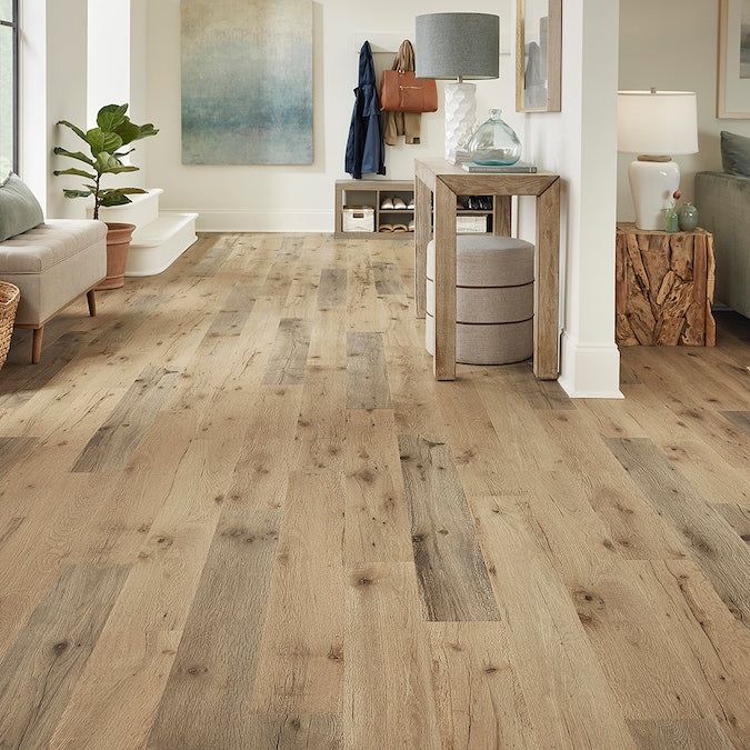 Pergo TimberCraft +WetProtect Dixon Oak Laminate Flooring with Underlayment
