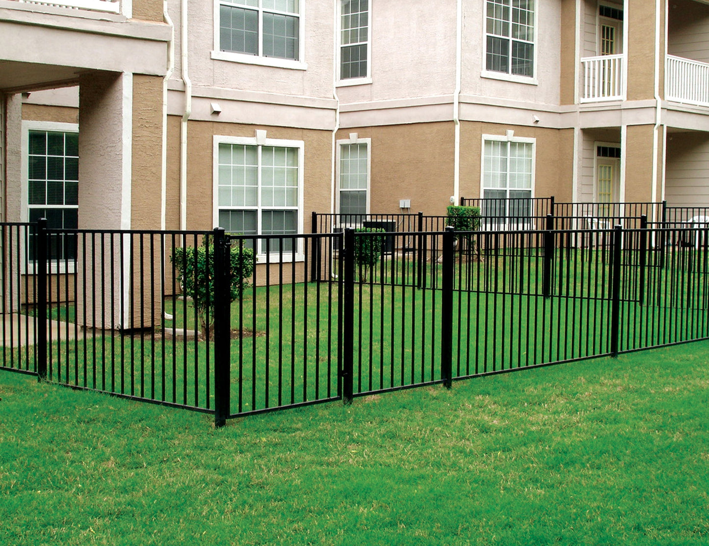 Monroe 3-ft H x 8-ft W Black Steel Yard Fence Panel