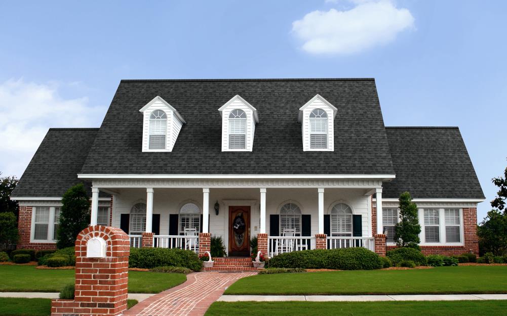 Owens Corning Oakridge 32.8-sq ft Artisan Twilight Black Laminated Architectural Roof Shingles