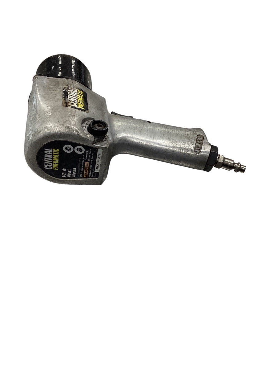 Central Pneumatic 1/2 in. Heavy Duty Air Impact Wrench (Model 69916)