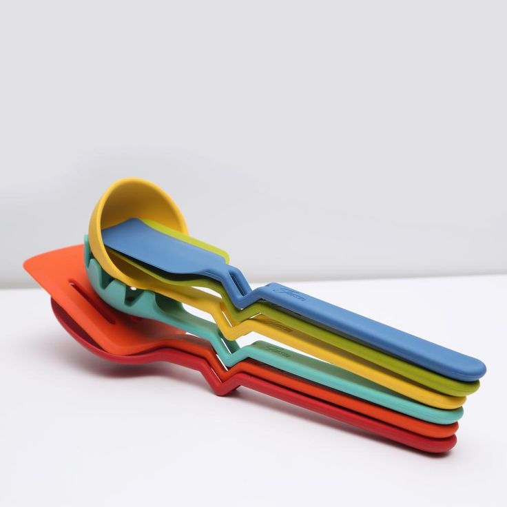 7-Piece Silicone Utensil Set with Wire Caddy