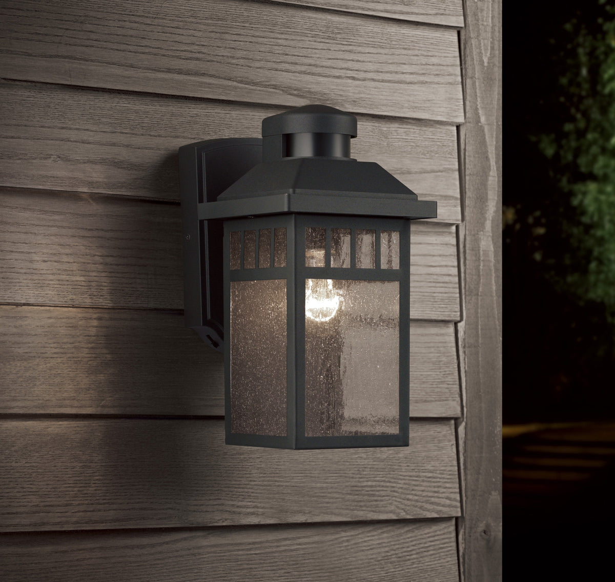 Portfolio Thorsen 11.5-in H Black Motion Sensor Dusk-to-Dawn Outdoor Wall Lantern, E26, 6-in W x 8-in D