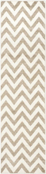Safavieh Bellport 2-ft 3-in x 7-ft Wheat/Beige Indoor Chevron Runner Rug