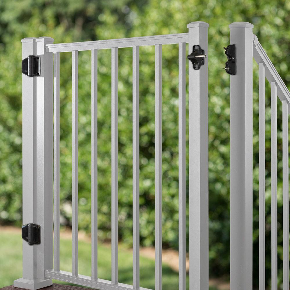 Trex 48-in L x 36-in H Classic White Aluminum Deck Railing Gate (Assembly Required)