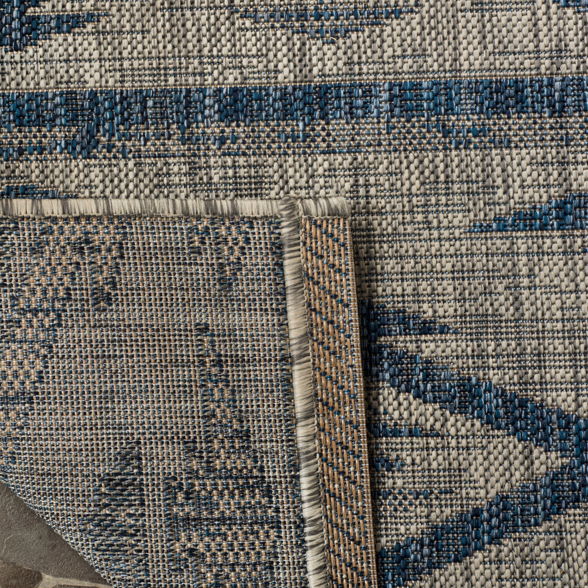 Safavieh Courtyard Tempe 8 x 11 Gray/Navy Indoor/Outdoor Abstract Coastal Area Rug