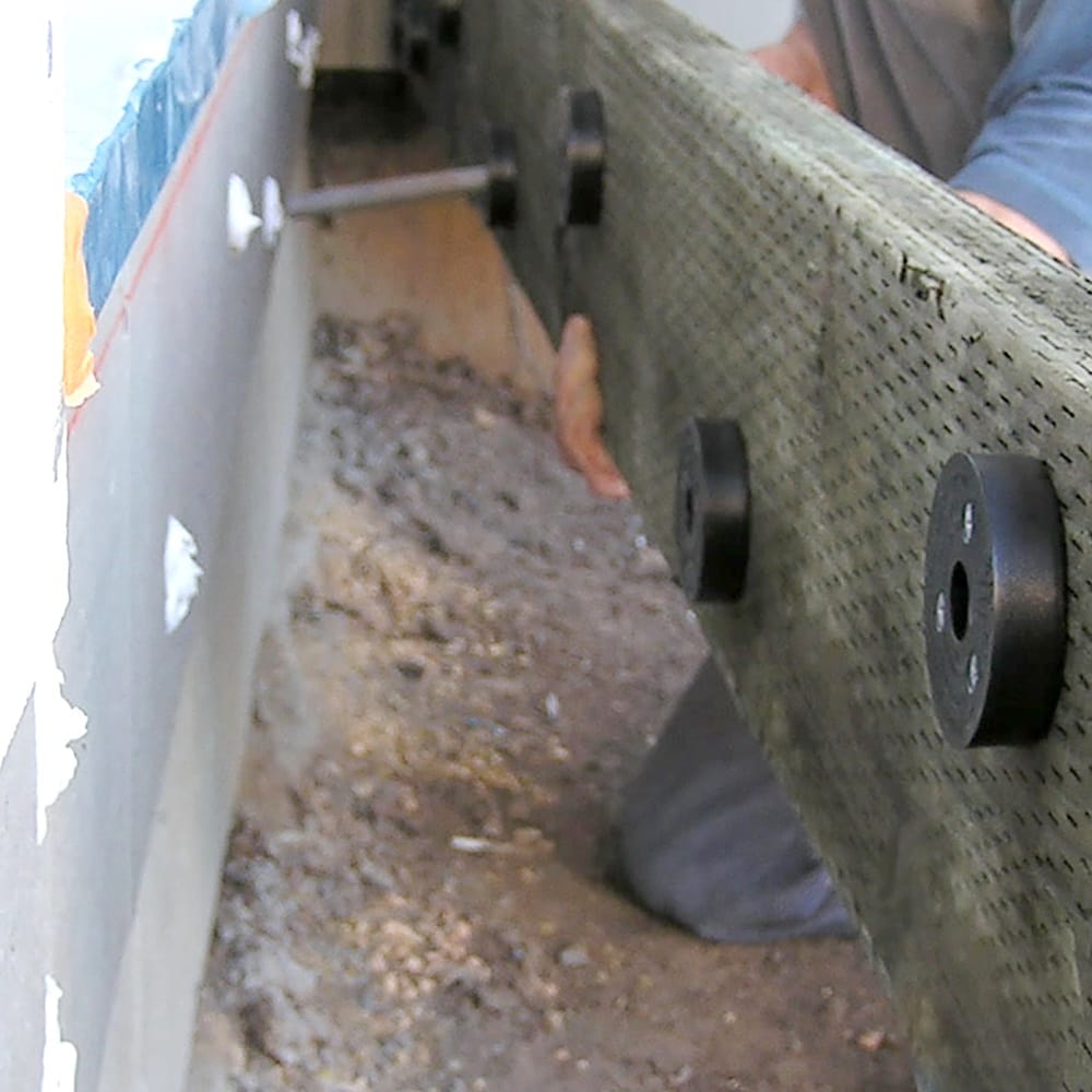 Deck2wall 2-1/2-in Black Plastic Ledger Spacer