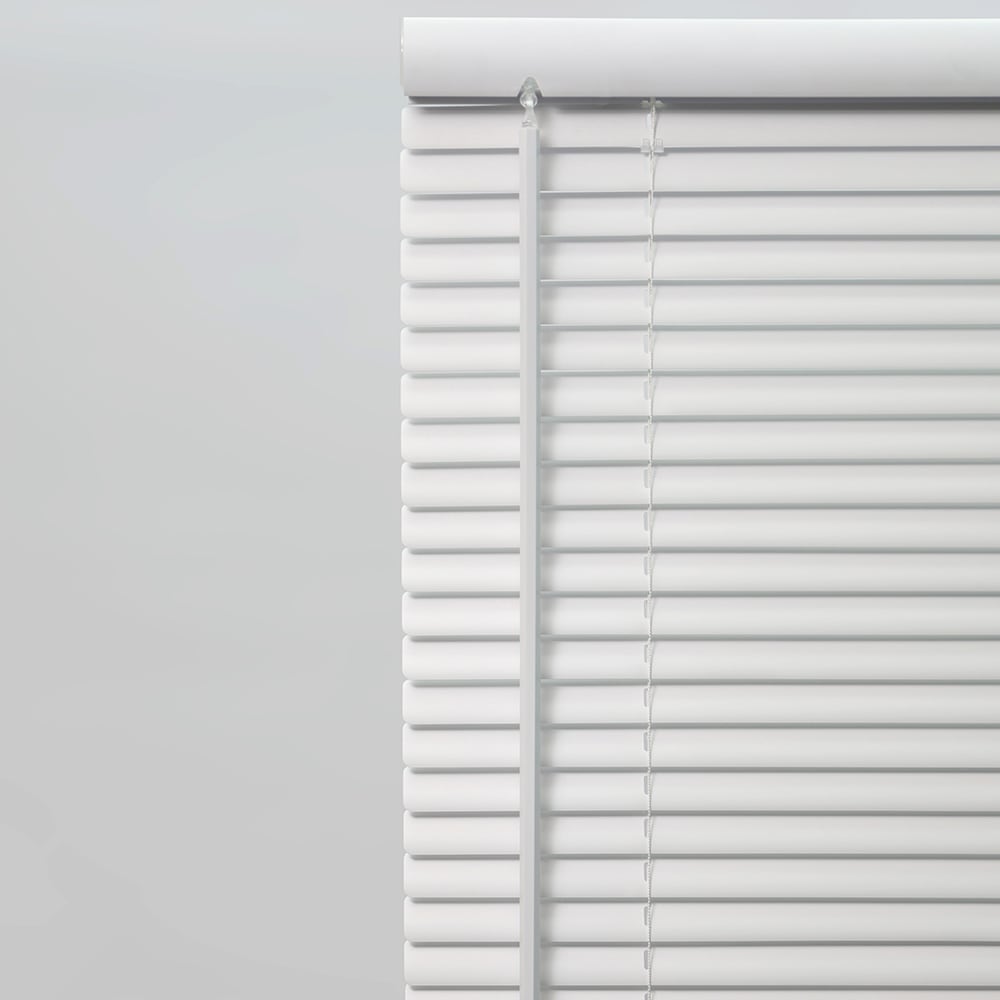 Project Source Room Darkening 1-in Slat Width 35-in x 64-in Cordless White Vinyl Mini Blinds