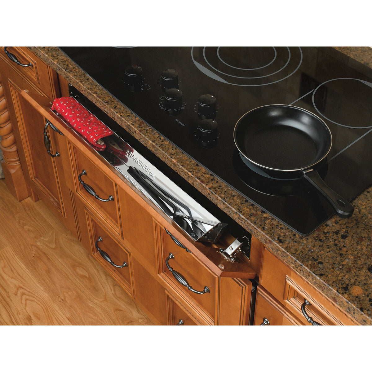 Rev-A-Shelf 22-in W x 3-in H 1-Tier Pull-Out Metal Door Organizer