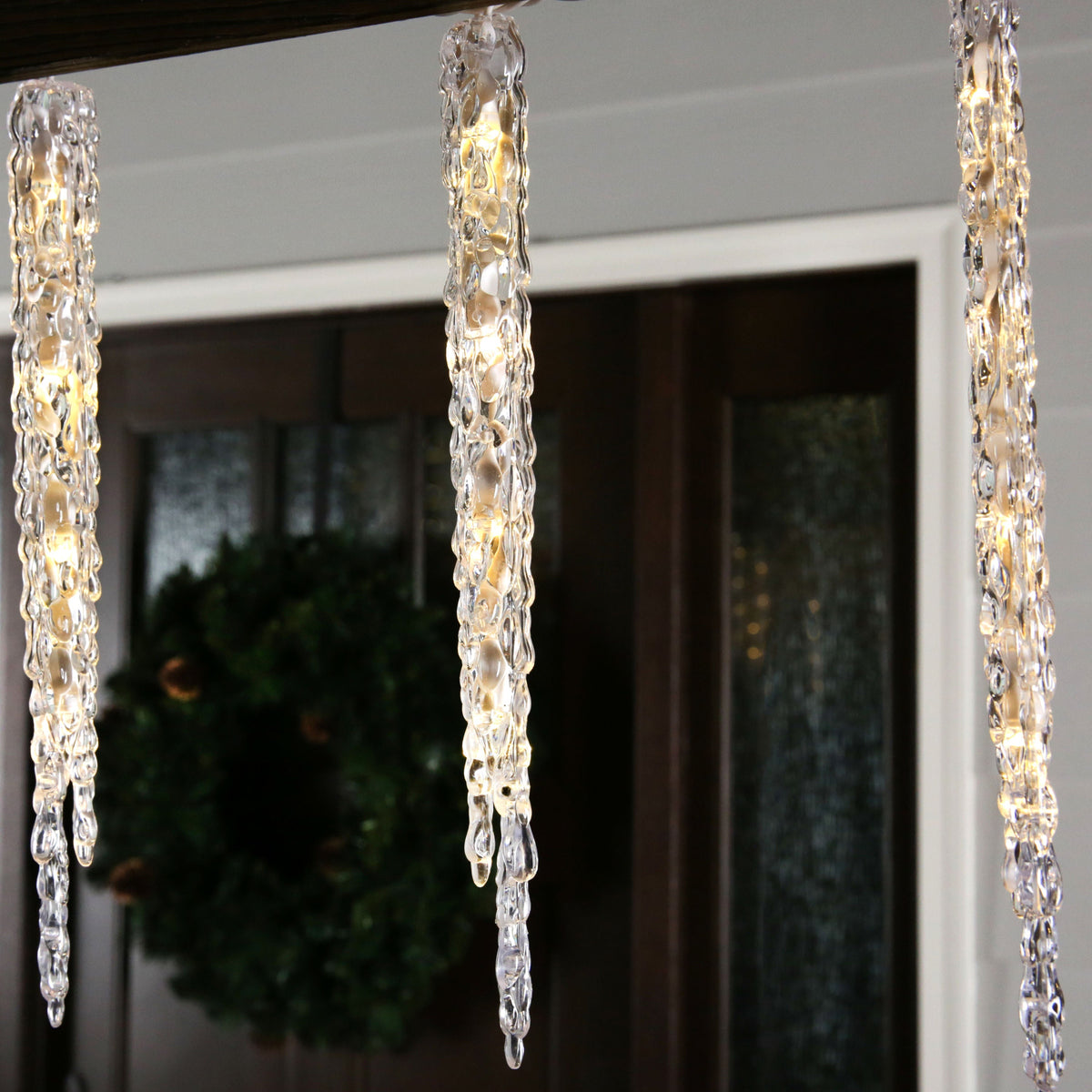 GE StayBright 52-Count Sparkling White Mini LED Plug-In Christmas Icicle Lights, 13 Icicles, 6-ft Lighted Length