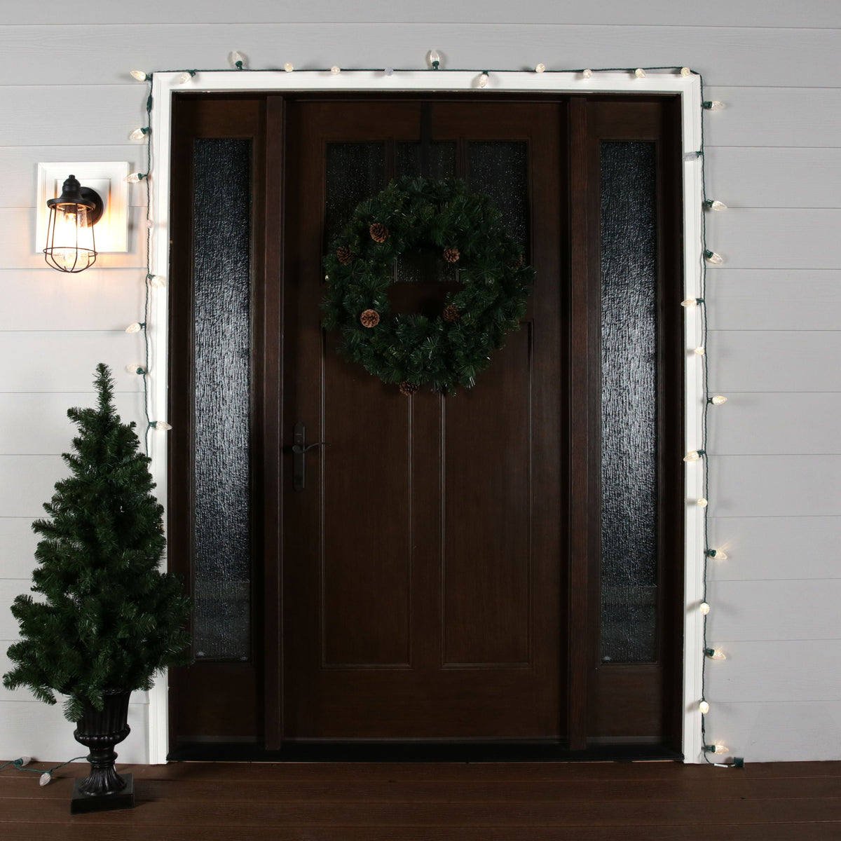 GE StayBright 50-Count 24.5-ft Sparkling Warm White LED Plug-In Christmas String Lights