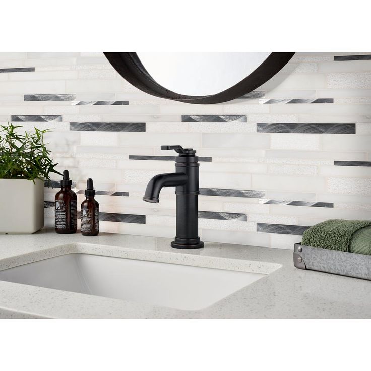MSI Moderno Blanco Interlocking 12 in. x 18 in. x 8 mm Metal Stone Blend Mesh-Mounted Mosaic Tile (15 sq. ft. / case)