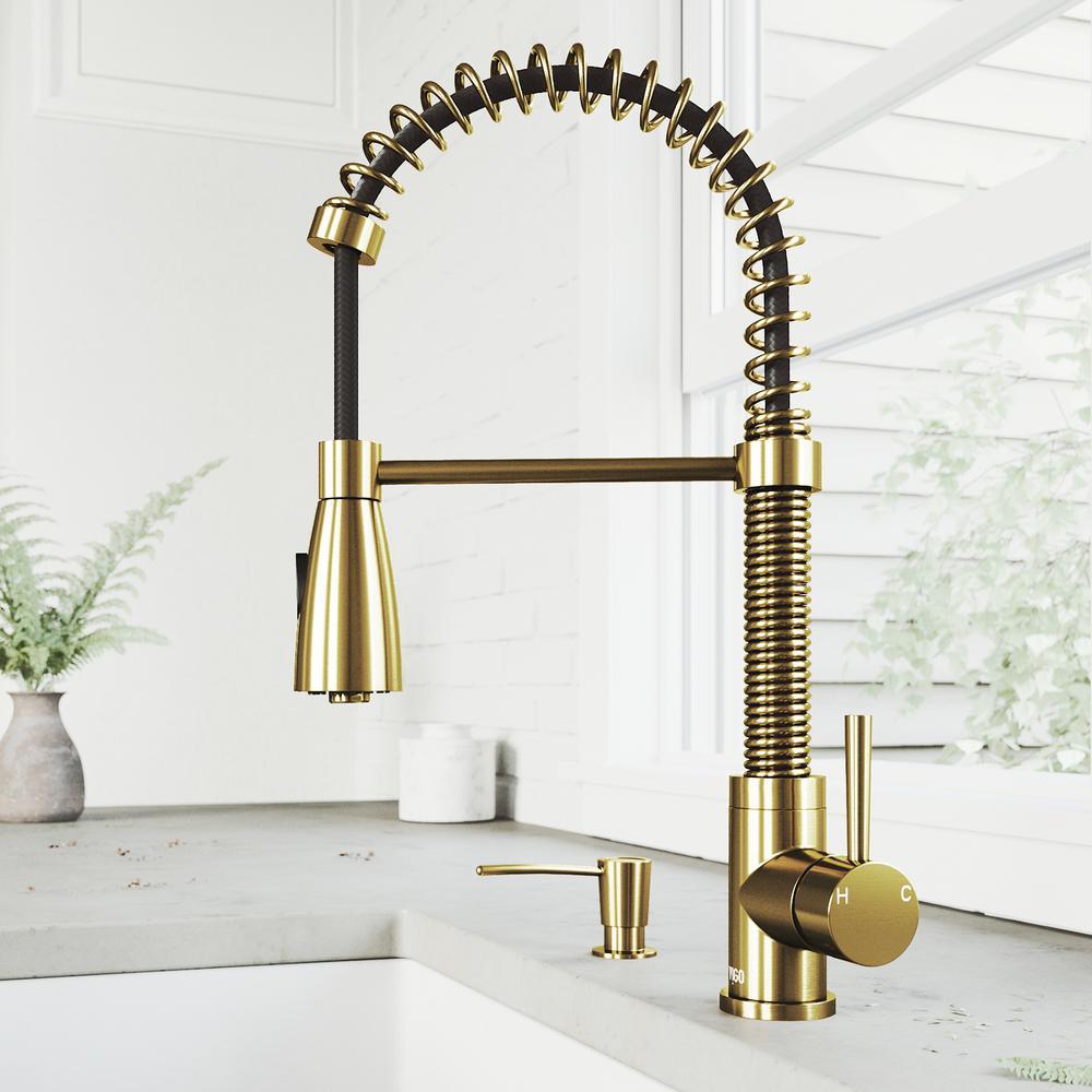 Brant Single-Handle Pull-Down Sprayer Kitchen Faucet with Soap Dispenser in Matte Gold - Super Arbor