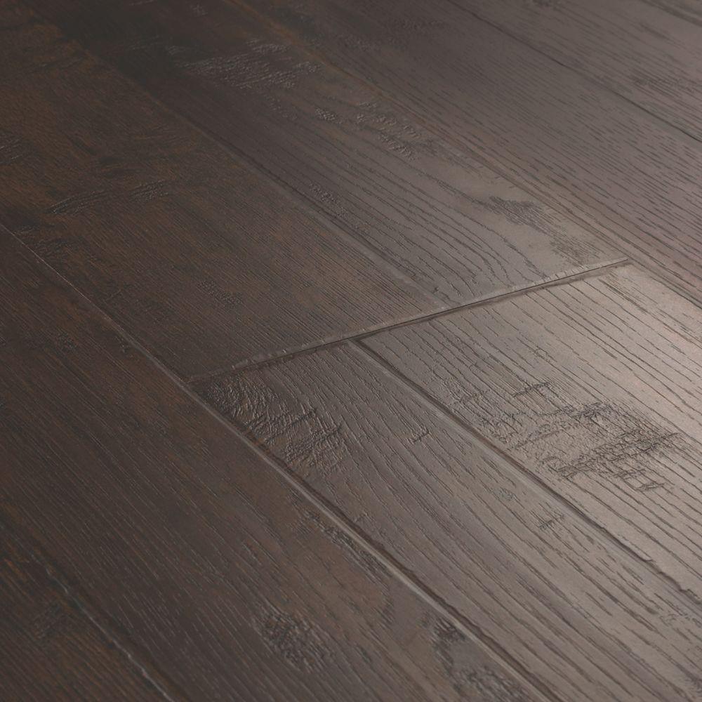 Pergo Outlast+ Waterproof Molasses Maple 10 mm T x 6.14 in. W x 47.24 in. L Laminate Flooring (16.12 sq. ft. / case)