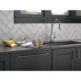 Delta Mateo Touch2O Arctic Stainless 1-Handle Deck-Mount Pull-Down Touch Kitchen Faucet