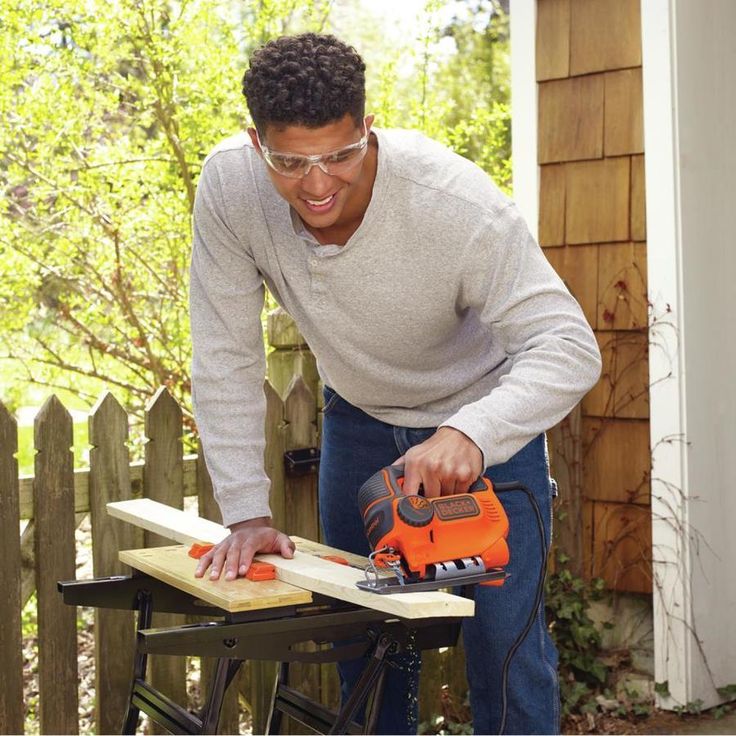 BLACK+DECKER 5-Amp Variable Speed Keyless Jigsaw