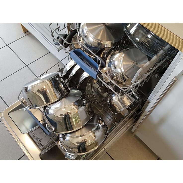 Tulipe 13-Piece Stainless Steel Cookware Set