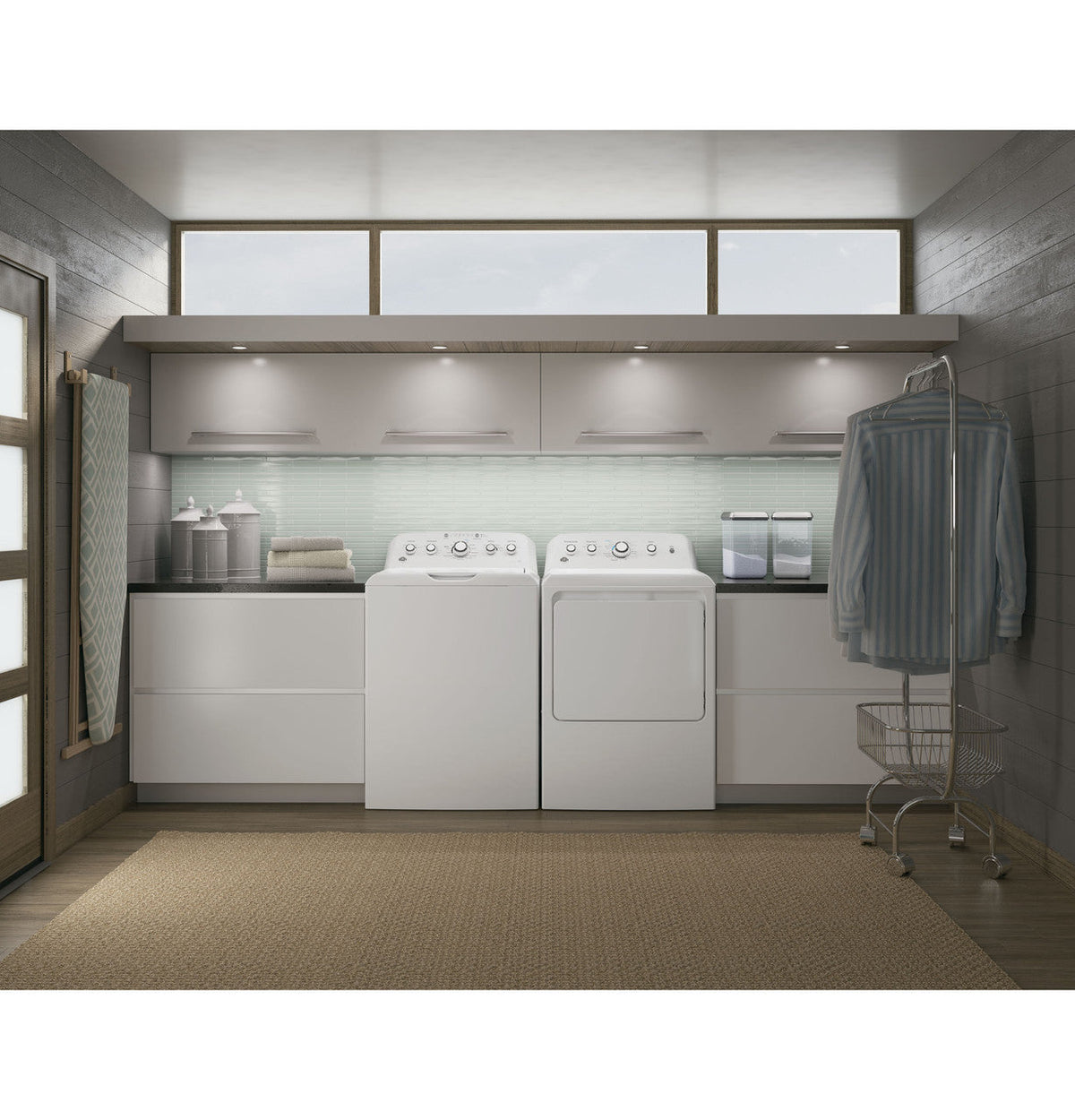 GE 7.2-cu ft Electric Dryer (White)