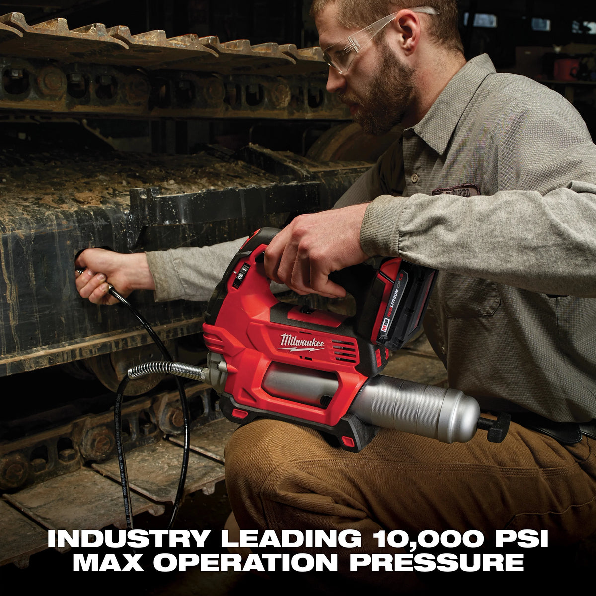 Milwaukee M18 18-Volt Lithium-Ion Cordless 2-Speed Grease Gun with M18 5.0Ah Battery, 48 in. Hose