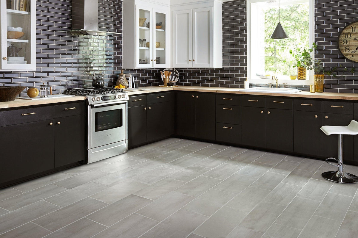 100136795_albion0718-concrete-gray-ceramic-tile_100463264_frosted-glass-lilac-tile_100020627_countertop_100035989_grout_100221266_grout-kitchen_room_fmt=auto&qlt=85_1671402709