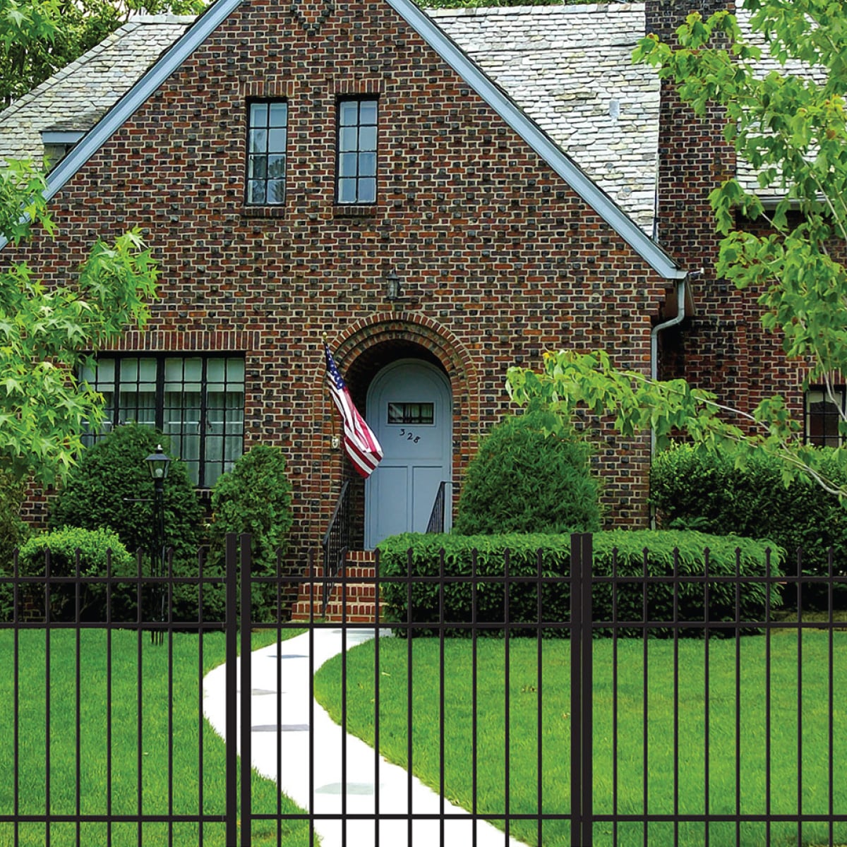 Ironcraft Orleans 6-ft W Black Powder-coated Aluminum Split Rail Pressed-point Yard Fence Panel