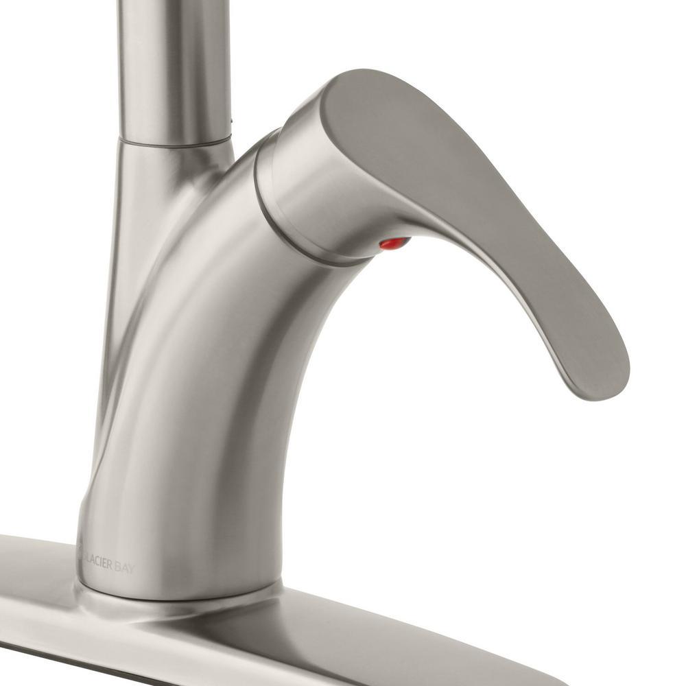 Ginger Single-Handle Pull-Down Sprayer Kitchen Faucet in Brushed Nickel - Super Arbor