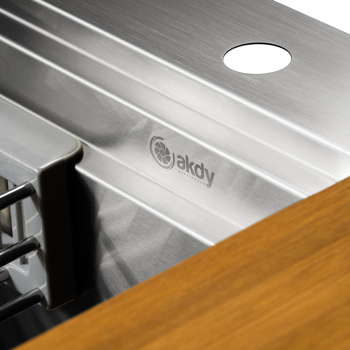 AKDY Handmade 30-in x 22-in Stainless Steel Single Bowl Drop-In 1-Hole Residential Kitchen Sink All-in-One Kit