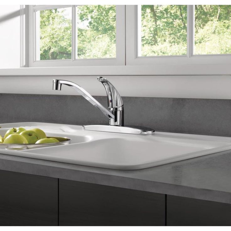 Peerless Chrome 1-Handle Deck-Mount Low-Arc Handle Kitchen Faucet (Deck Plate Included)