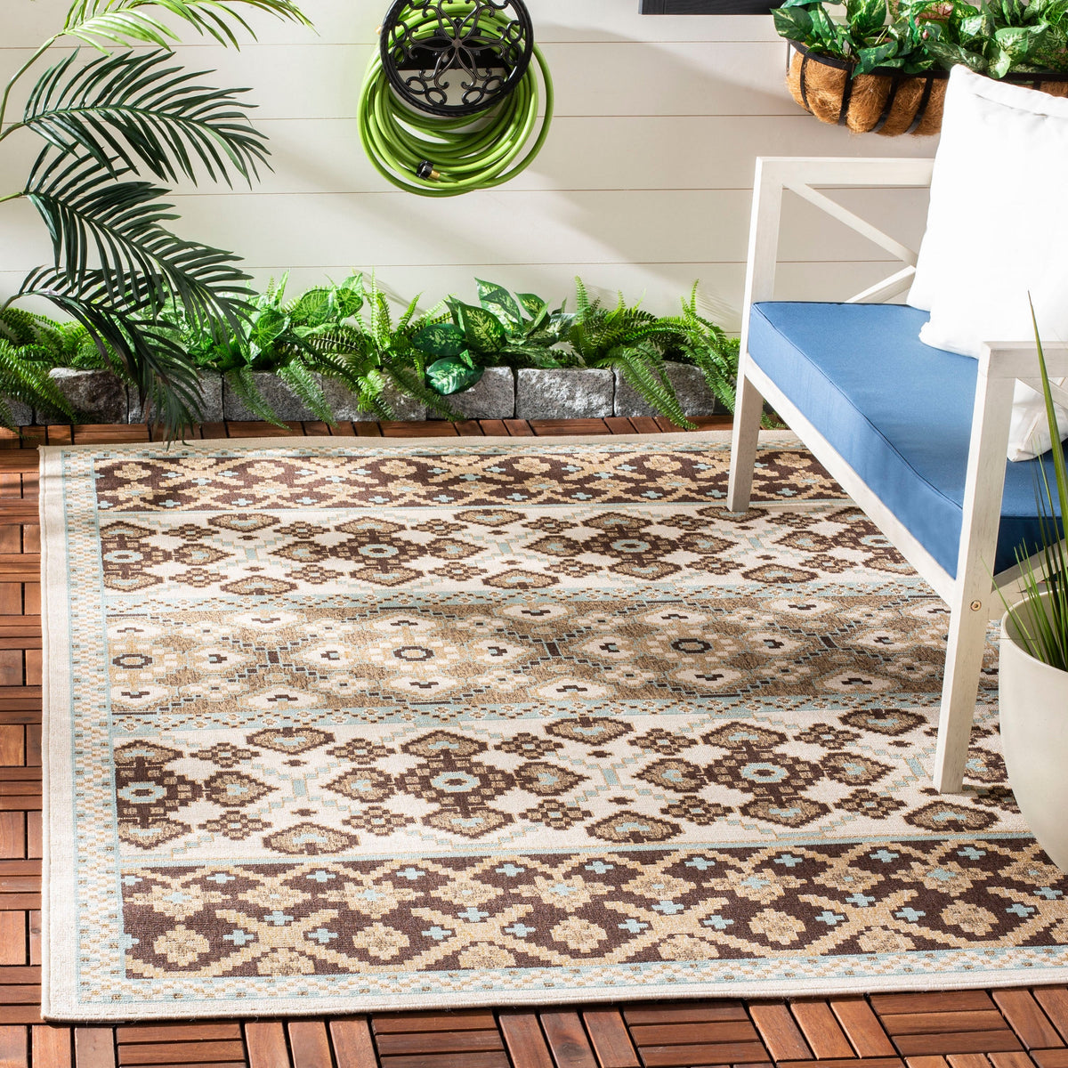 Safavieh Veranda Numa 5-ft-3-in x 7-ft-7-in Indoor/Outdoor Area Rug, Cream/Chocolate, Abstract Coastal